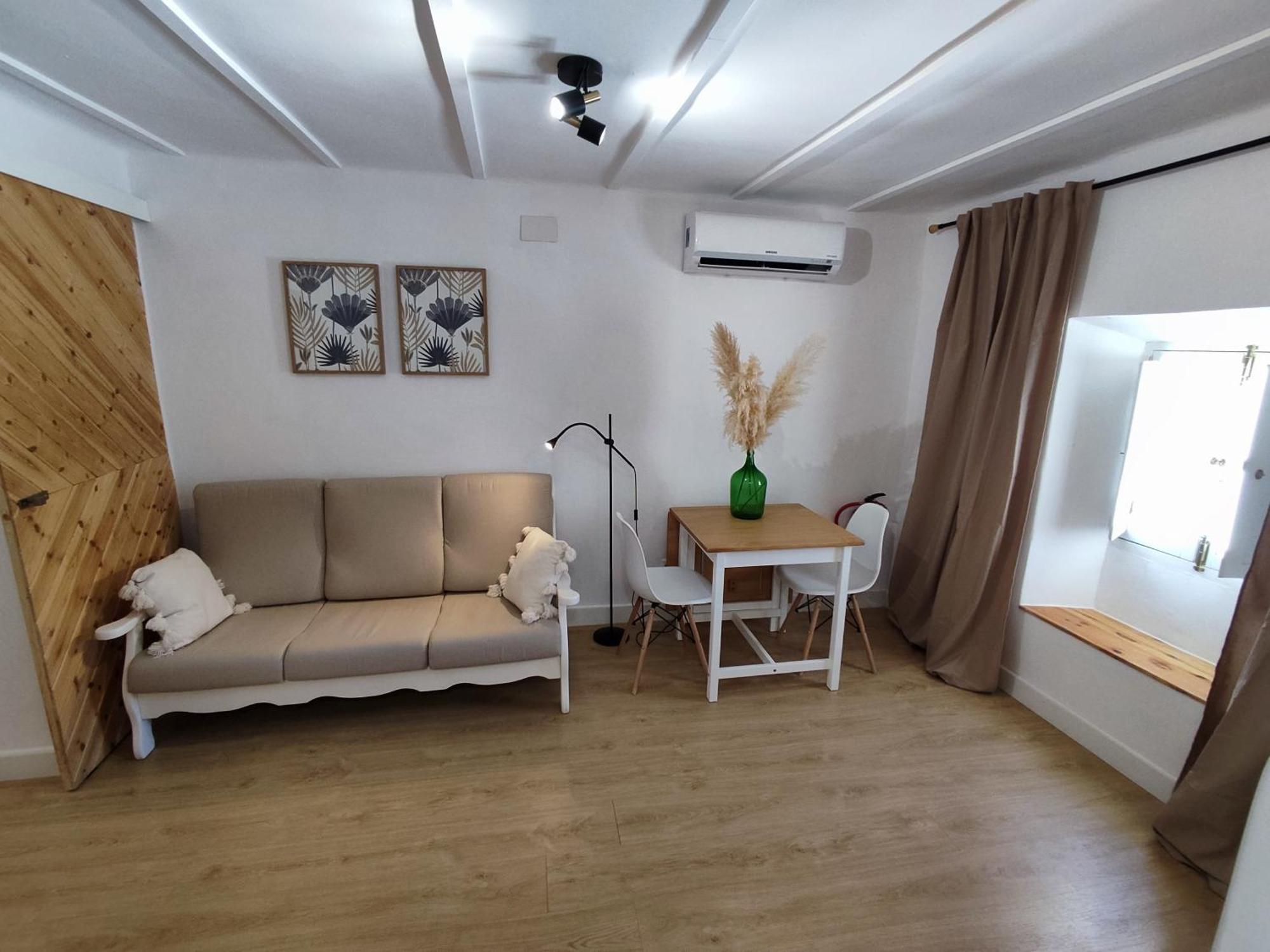 Apartment River House Caceres